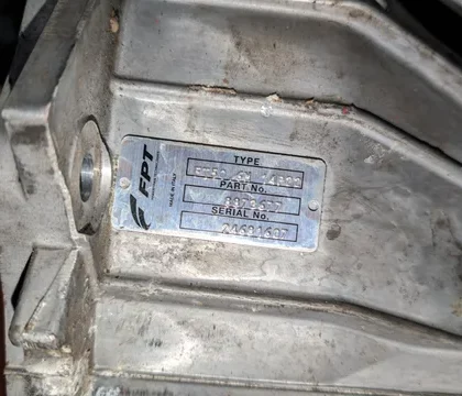 CAJA DE CAMBIOS IVECO 8873677